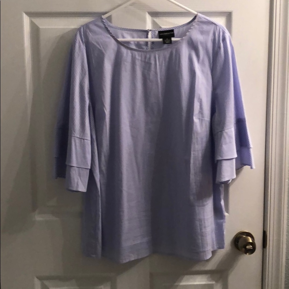 New blouse blue and white